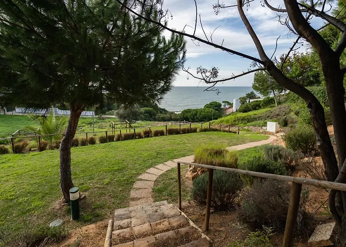 Pedra Dos Bicos By Intiholidays Apartment